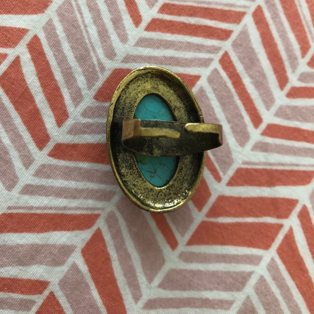 Teal statement ring - Picture 2 of 3